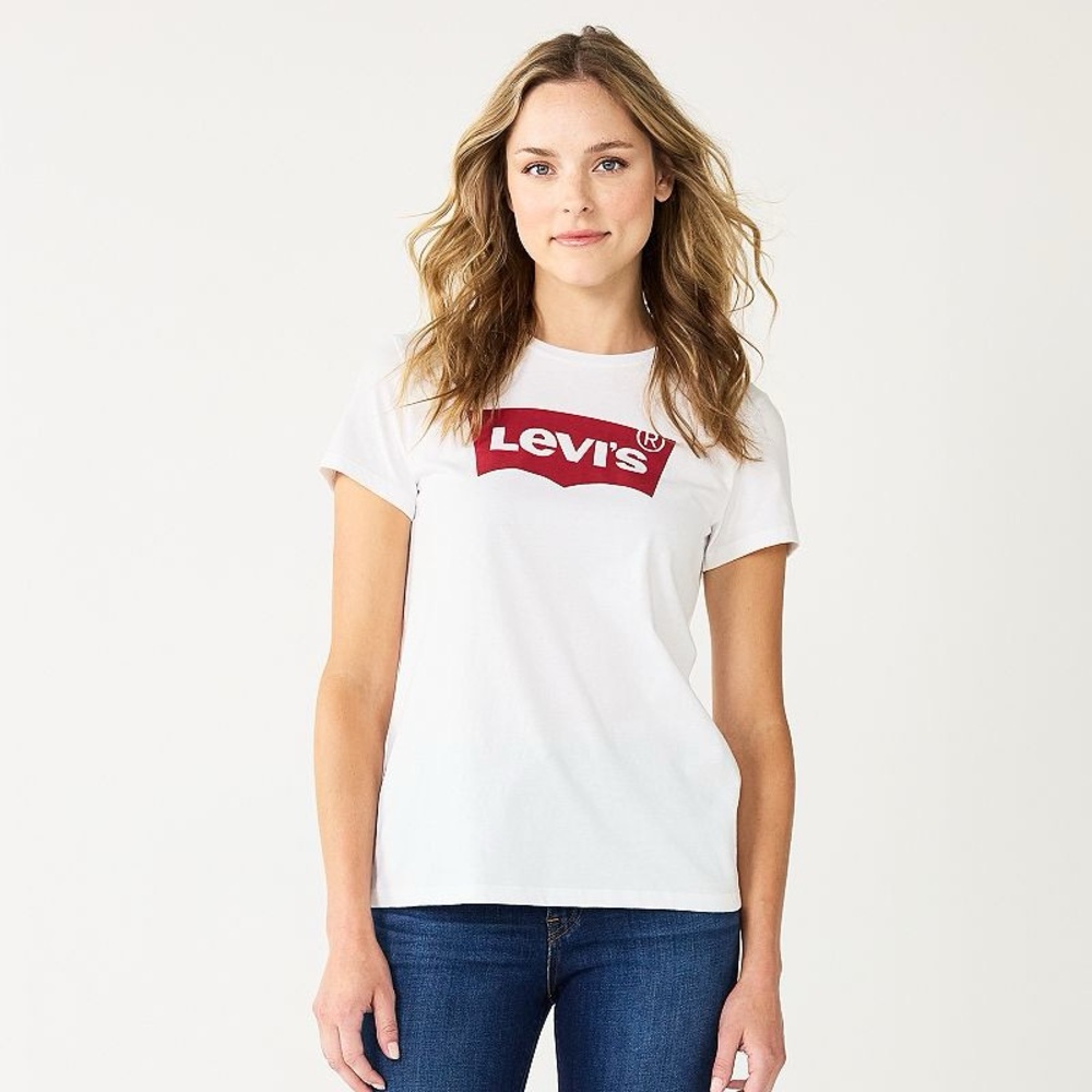 Levi's Large White Tee with Subtle Logo